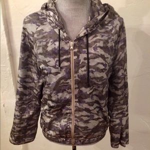 Anatomie Camo Hooded Jacket Convertible 3/4 Sleeve